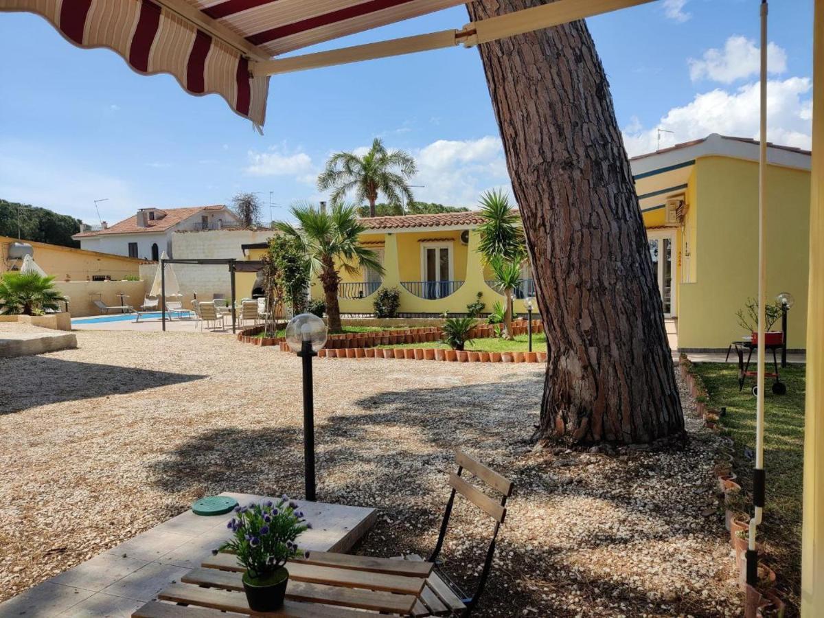 Pool Seaside Relais - Ville Ninfea, Marea, Rosa E Cassiopea Fontane Bianche Zewnętrze zdjęcie